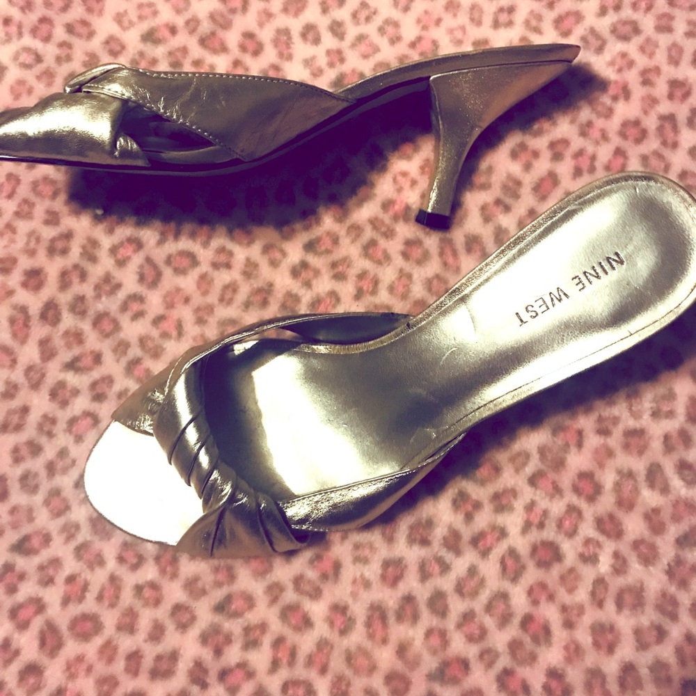 Nine West Roussyr Silver Slides
